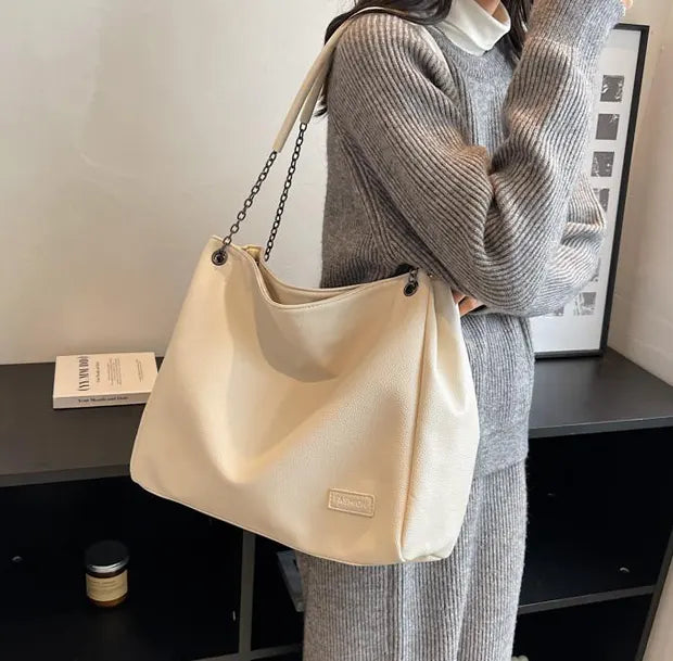アーバンシンプルトートバッグのアイボリー